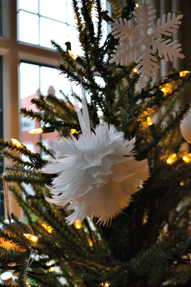 Feather decoration