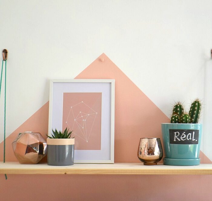 DIY A Simple Hanging Shelf