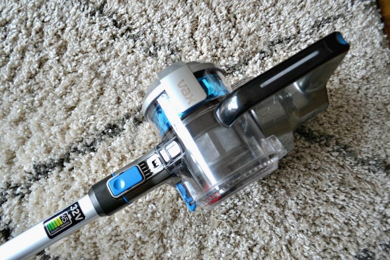 Cordless Vacuum Vax