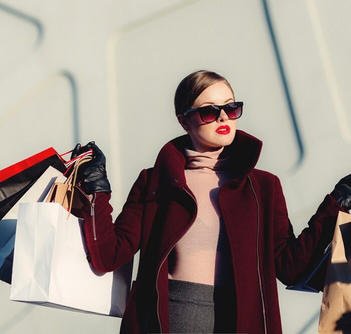 3 Ways To Get Amazing Deals On Designer Clothes