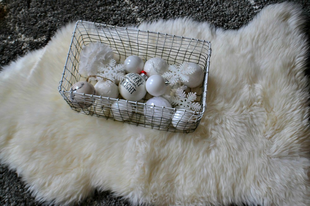 white baubles