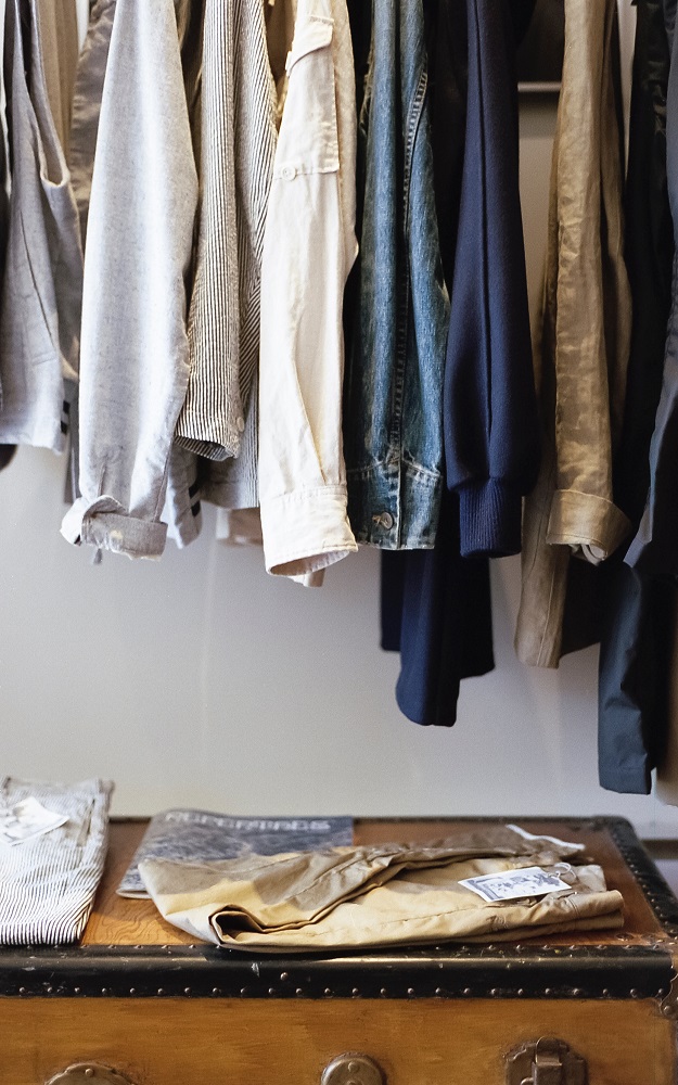 capsule wardrobe