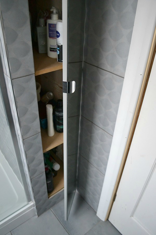 small bathroom storage