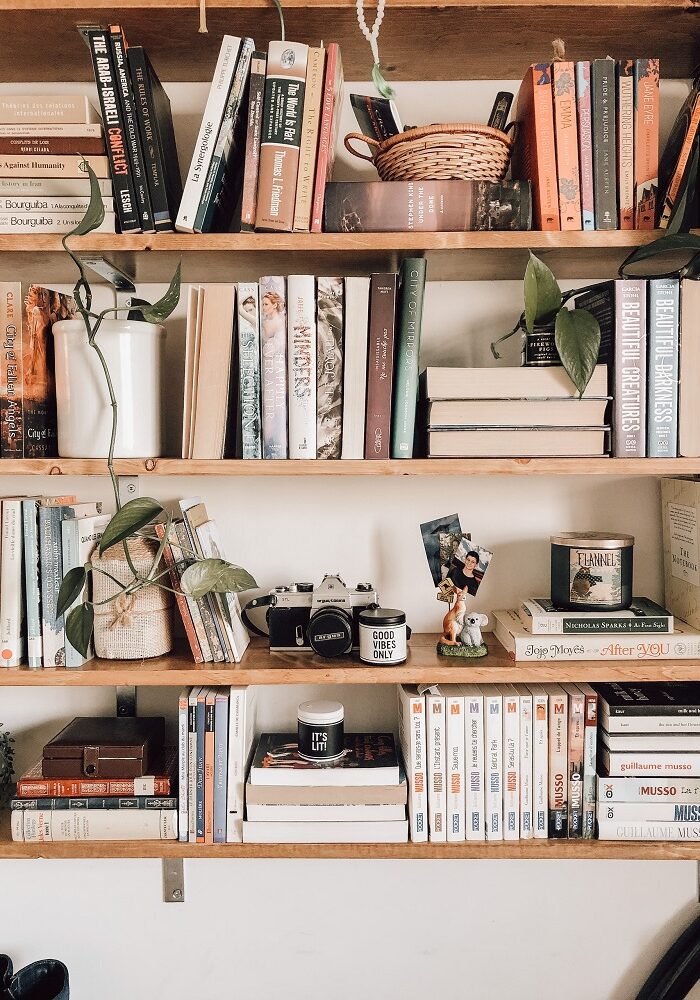 How to Create a Home Library