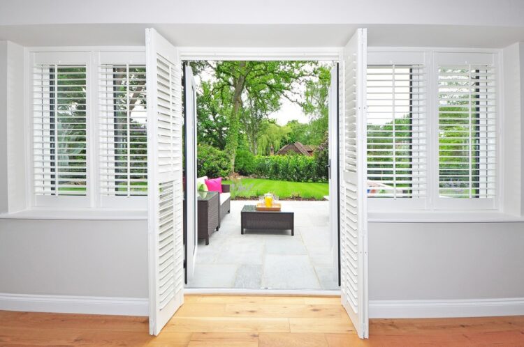 Plantation shutters