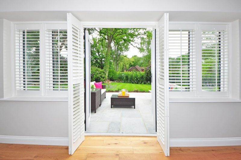 Plantation shutters