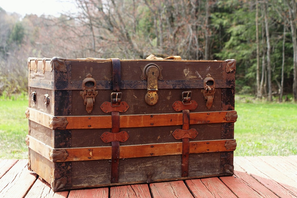 vintage travel trunk