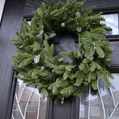 Christmas_wreath_artificial